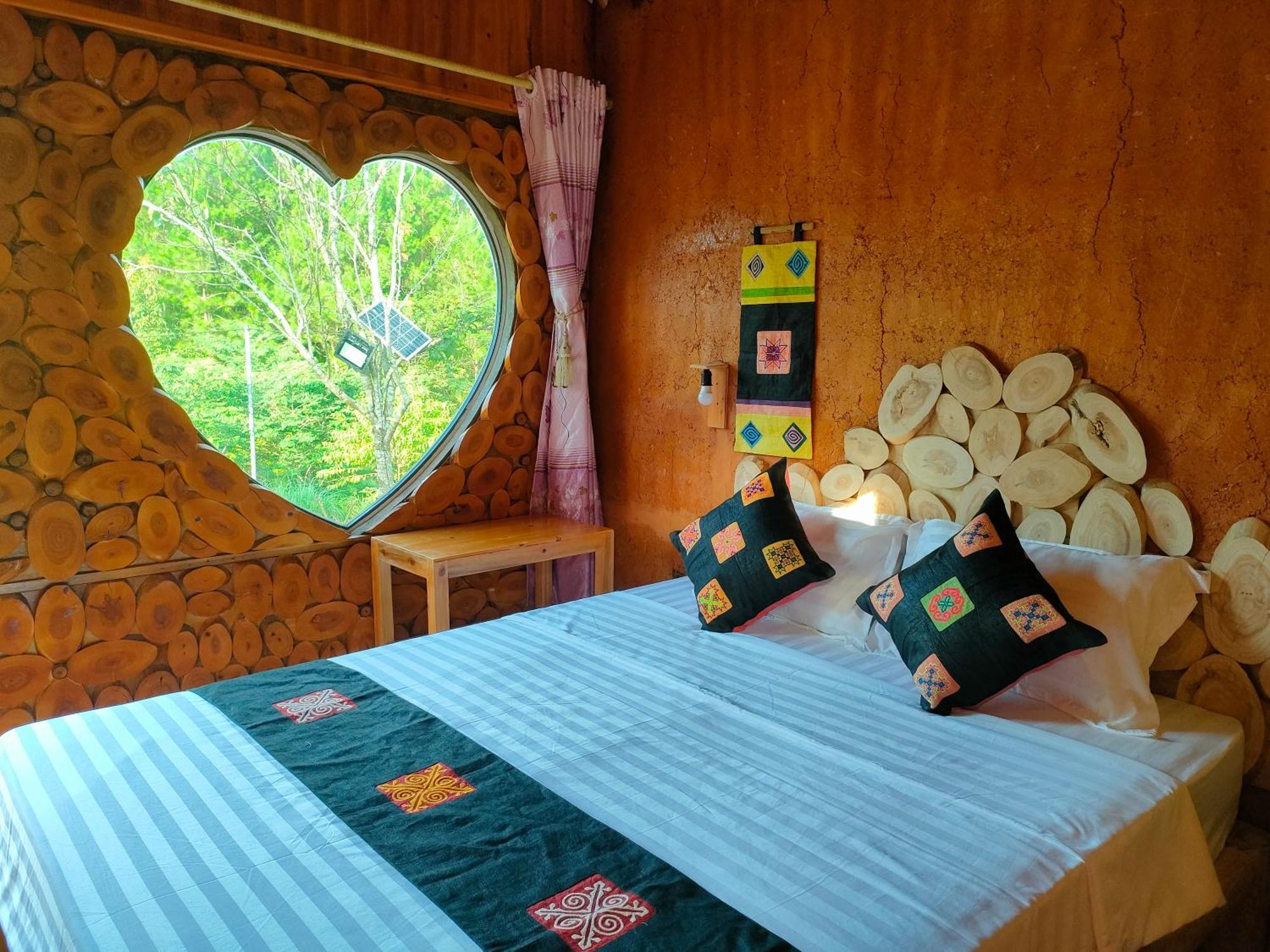 Ly Danh Homestay Quan Ba Room photo